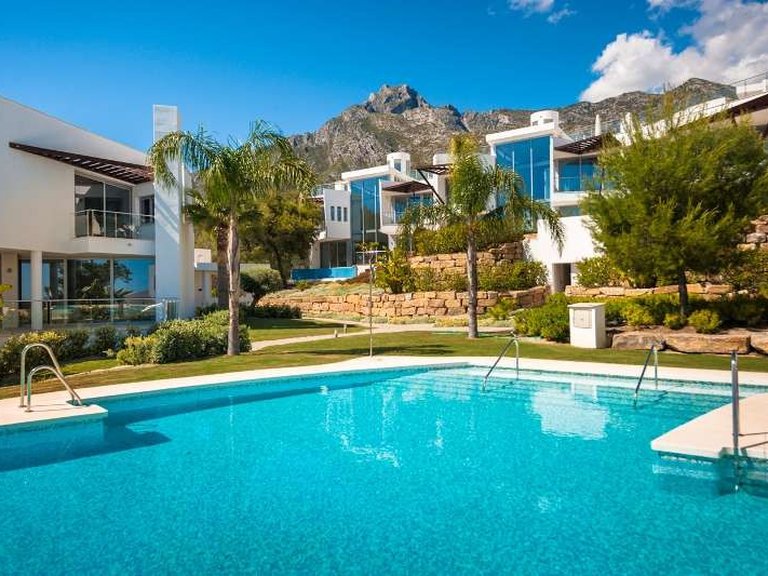 Apartment for Sale in Marbella, Malaga 10