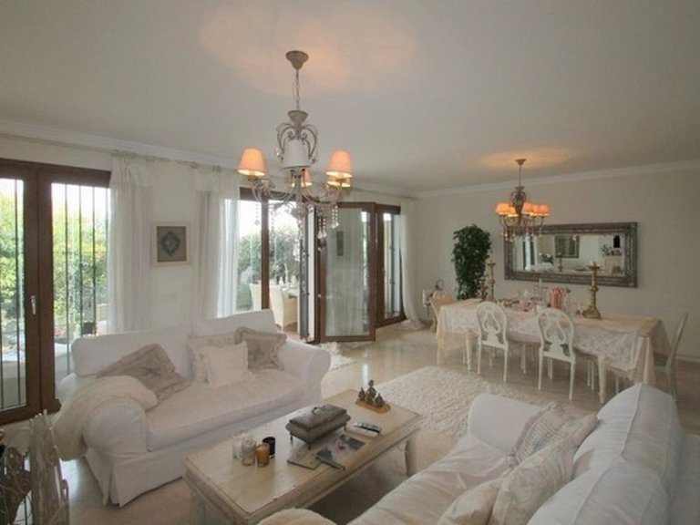 Town House for Sale in Estepona, Malaga 9