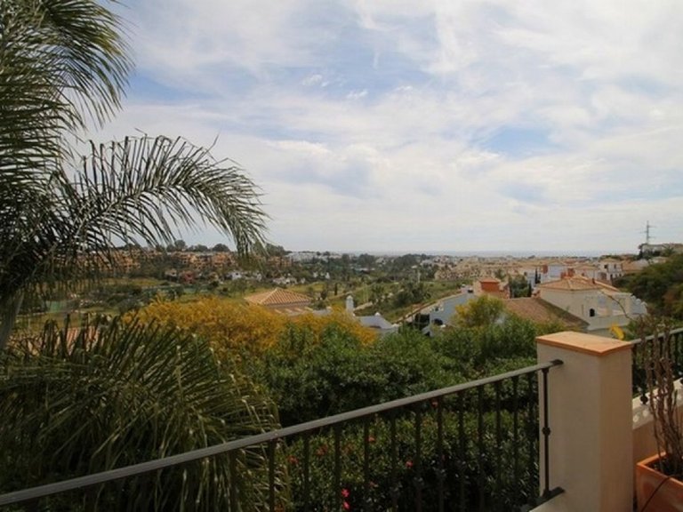 Town House for Sale in Estepona, Malaga 8