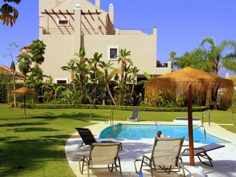 Town House for Sale in Estepona, Malaga 1