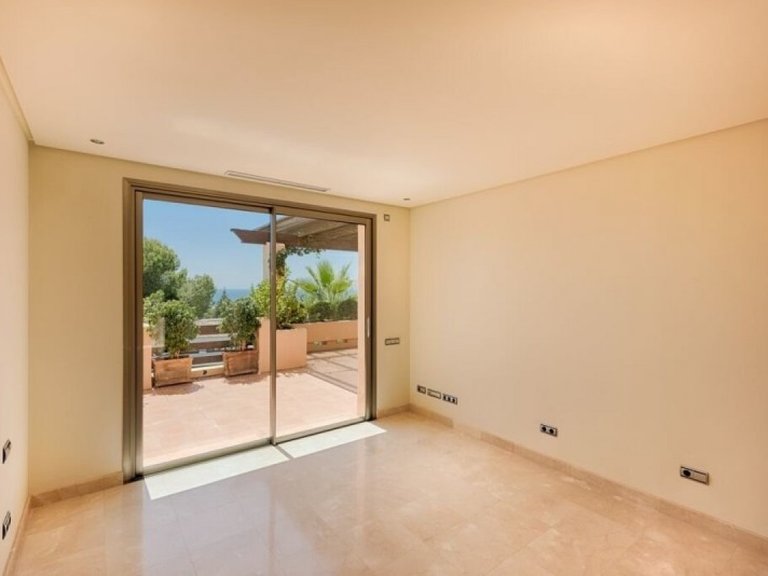 Apartment for Sale in Marbella, Malaga 8