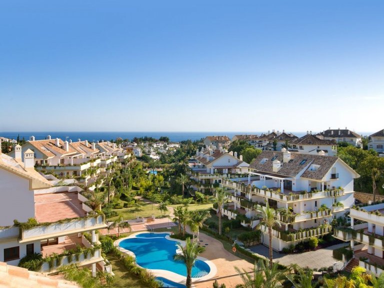 Apartment for Sale in Marbella, Malaga 15