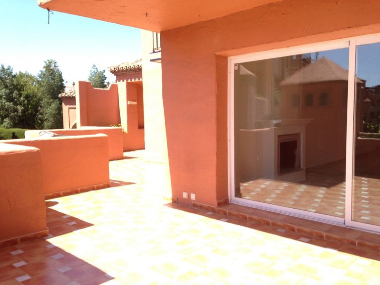 Apartment for Sale in Estepona, Malaga 9