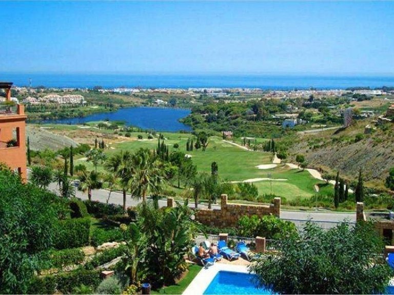 Apartment for Sale in Estepona, Malaga 14