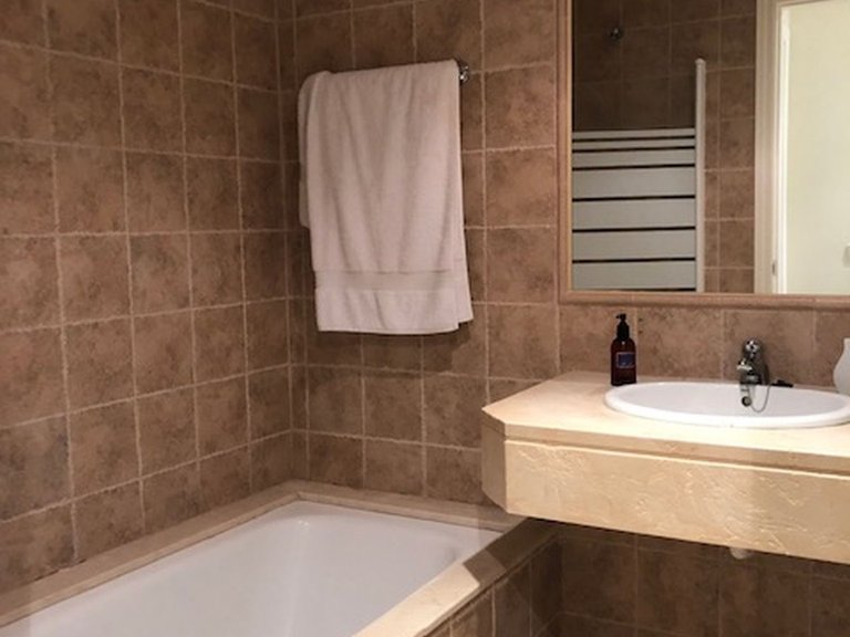 Apartment for Sale in Estepona, Malaga 9