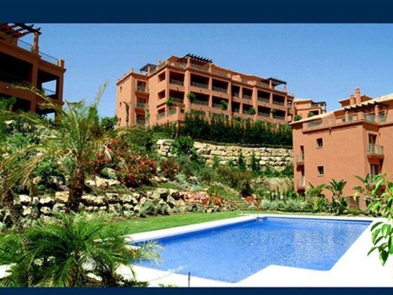 Apartment for Sale in Estepona, Malaga 8