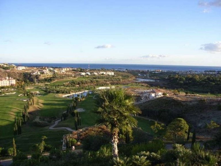 Apartment for Sale in Estepona, Malaga 7