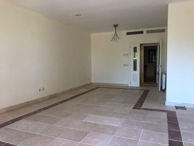 Apartment for Sale in Estepona, Malaga 4
