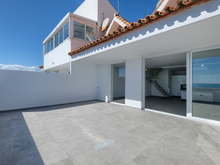 Apartment for Sale in Estepona, Malaga 1