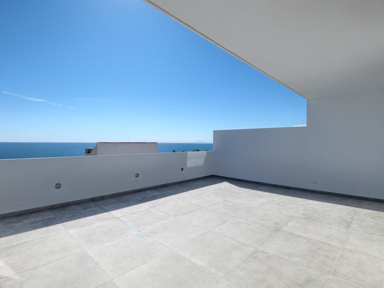 Apartment for Sale in Estepona, Malaga 2