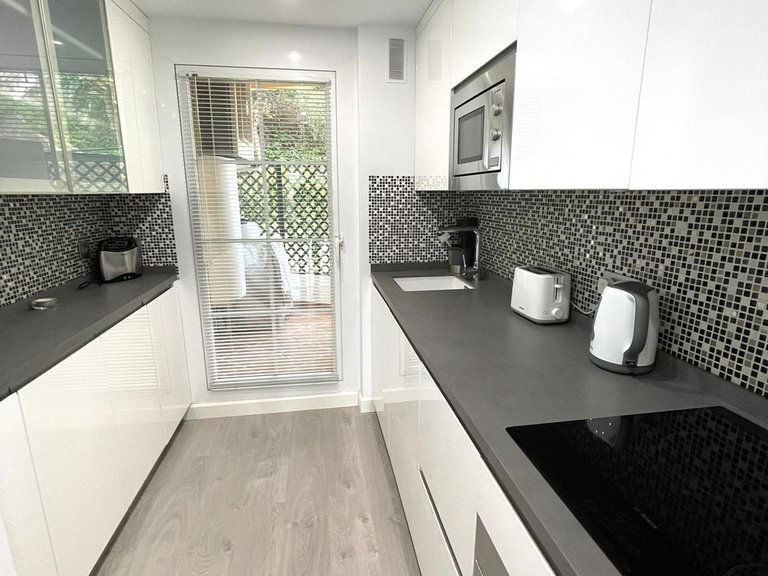 Apartment for Rent in Marbella, Malaga 5