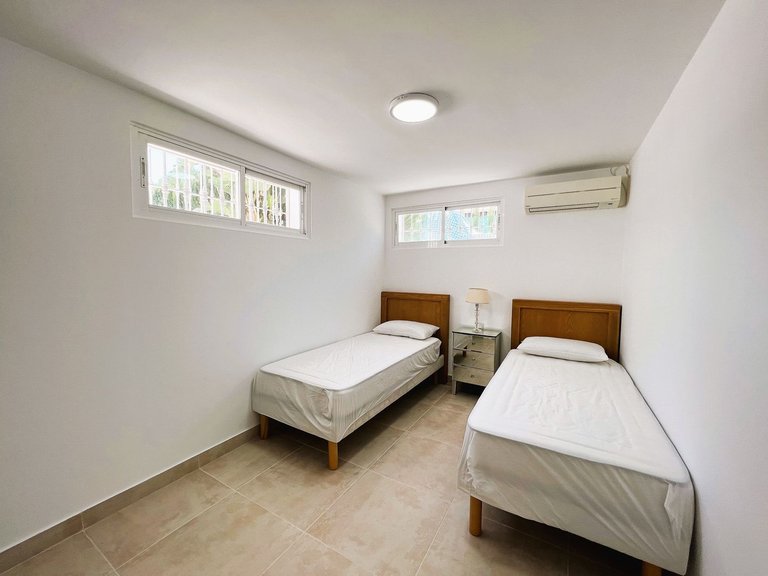 Villa for Sale in Marbella, Malaga 52