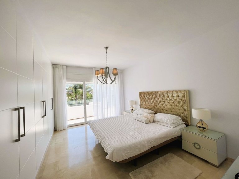 Villa for Sale in Marbella, Malaga 5