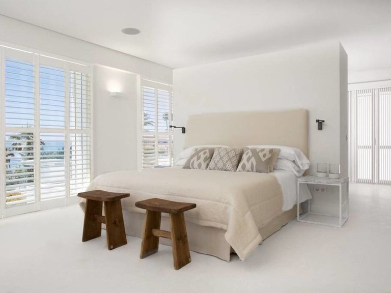 Villa for Sale in Marbella, Malaga 3