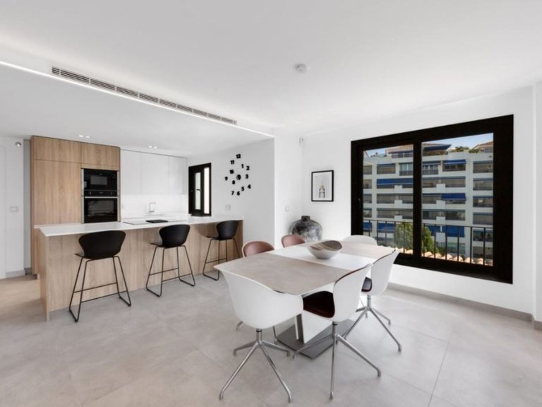 Apartment for Sale in Marbella, Malaga 7