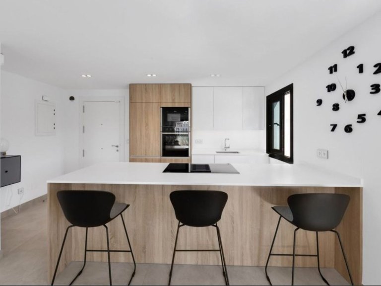 Apartment for Sale in Marbella, Malaga 12