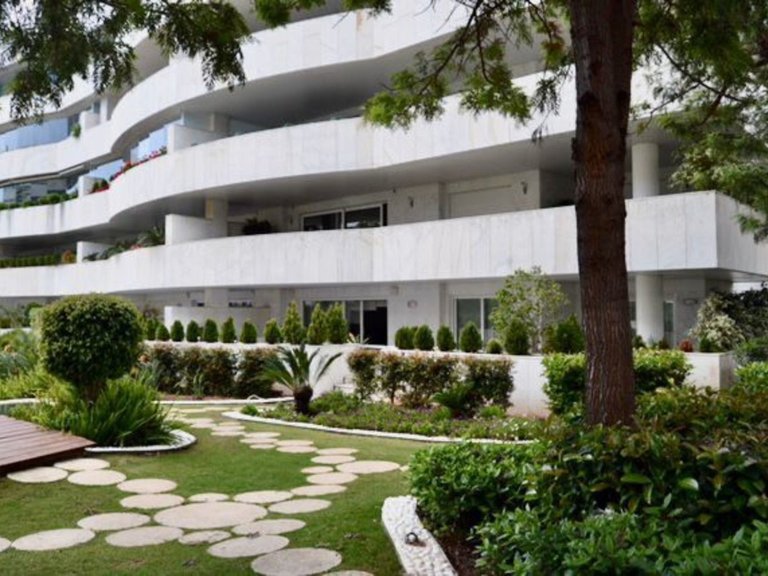Apartment for Sale in Marbella, Malaga 24