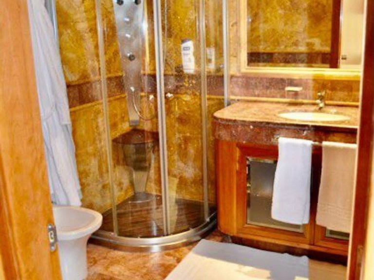 Apartment for Sale in Marbella, Malaga 16