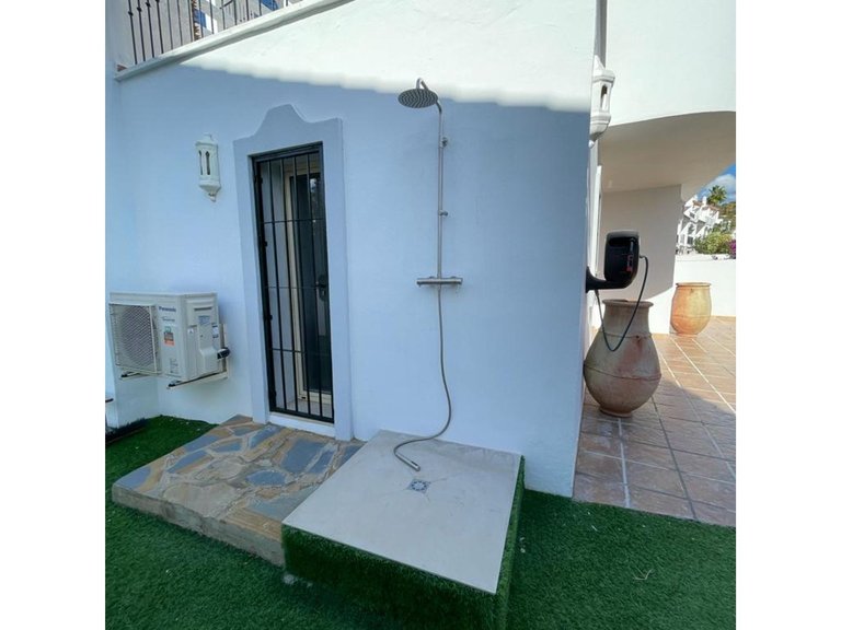 Villa for Rent in Marbella, Malaga 25