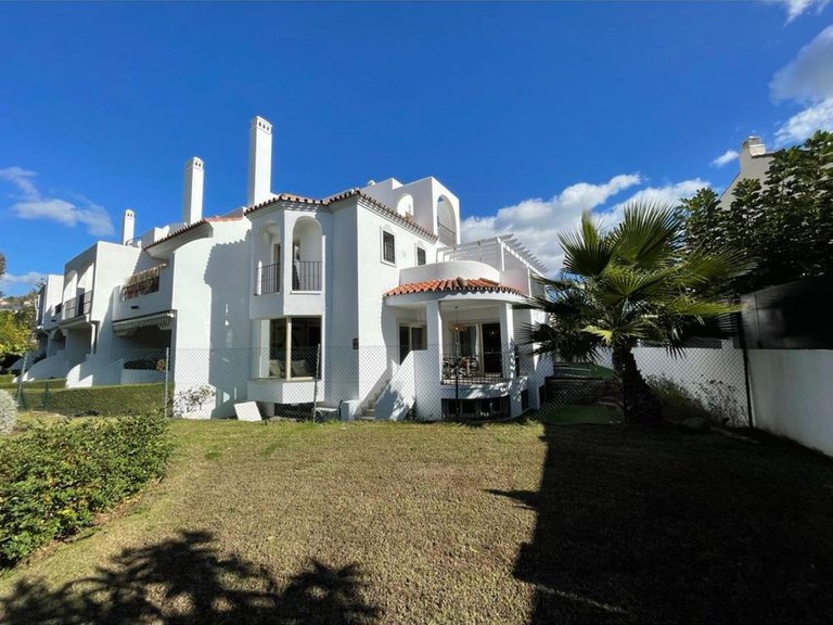 Villa for Rent in Marbella, Malaga 23