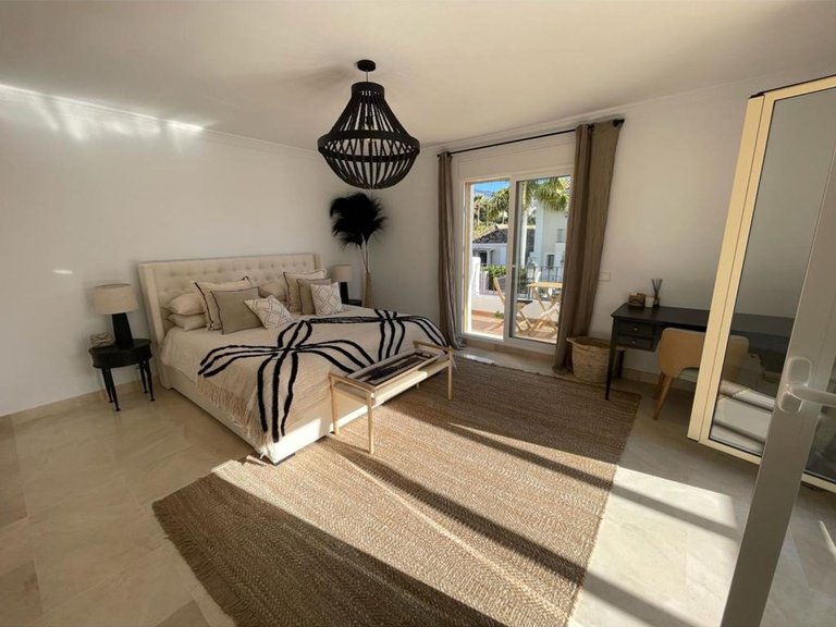 Villa for Rent in Marbella, Malaga 39