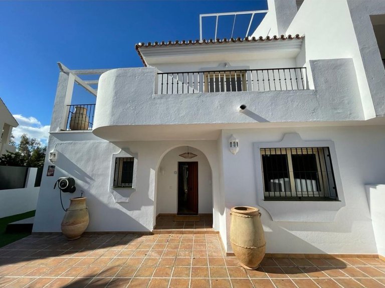 Villa for Rent in Marbella, Malaga 2