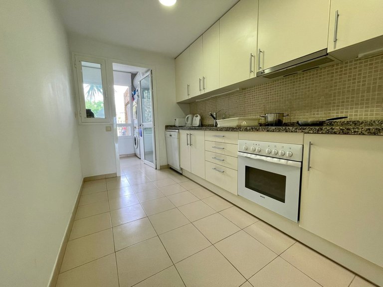 Apartment for Rent in Marbella, Malaga 6