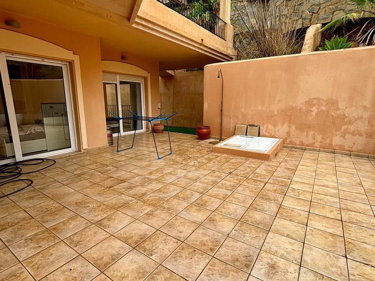 Apartment for Rent in Marbella, Malaga 27