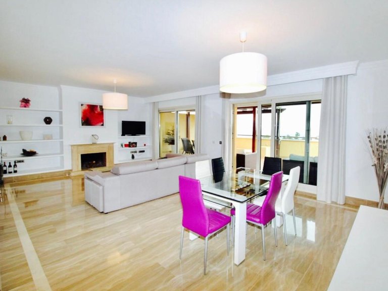 Apartment for Rent in Marbella, Malaga 10