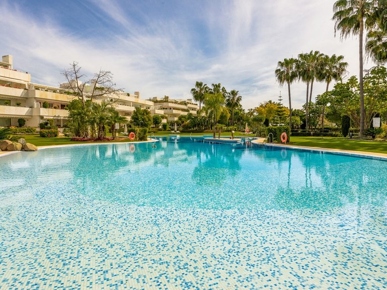 Apartment for Sale in Marbella, Malaga 11