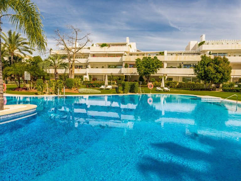 Apartment for Sale in Marbella, Malaga 18