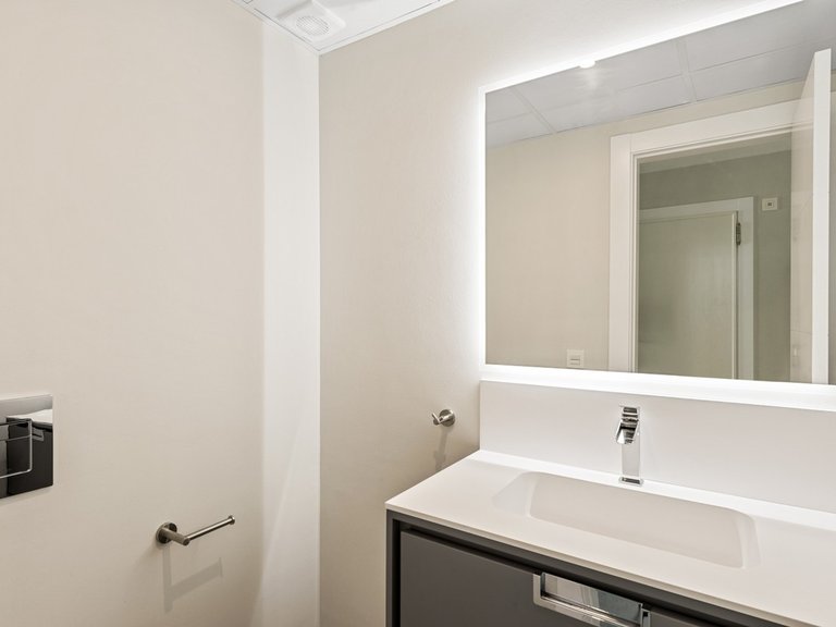 Apartment for Sale in Marbella, Malaga 10