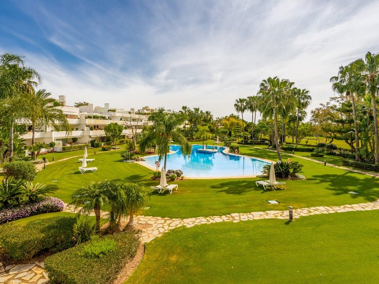 Apartment for Sale in Marbella, Malaga 16