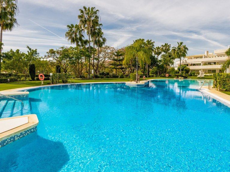 Apartment for Sale in Marbella, Malaga 20