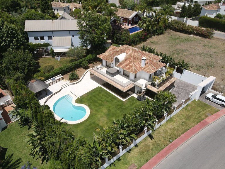 Villa for Rent in Marbella, Malaga 48