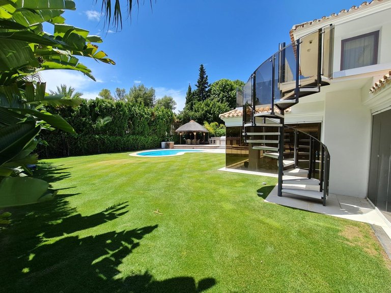 Villa for Rent in Marbella, Malaga 2