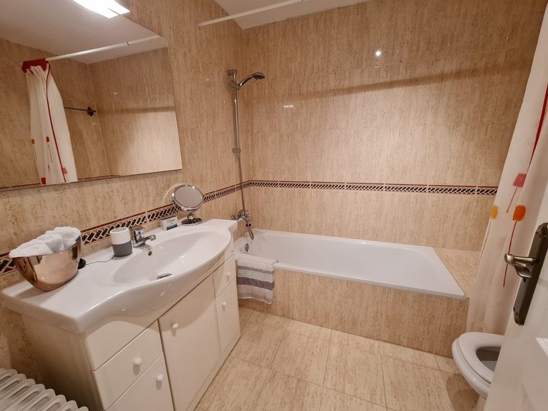 Apartment for Rent in Marbella, Malaga 11