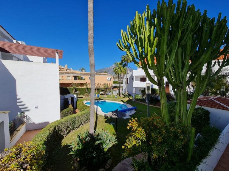 Apartment for Rent in Marbella, Malaga 21