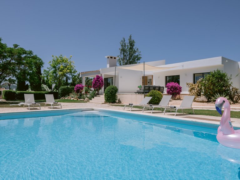 Villa for Sale in Santa Eulalia Del Río Balearic Islands 1