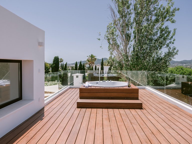 Villa for Sale in Santa Eulalia Del Río Balearic Islands 8