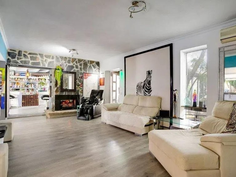 Villa for Sale in Estepona Malaga 4