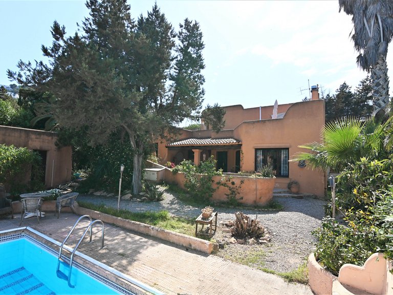 Villa for Sale in Santa Eulalia Del Río Balearic Islands 4
