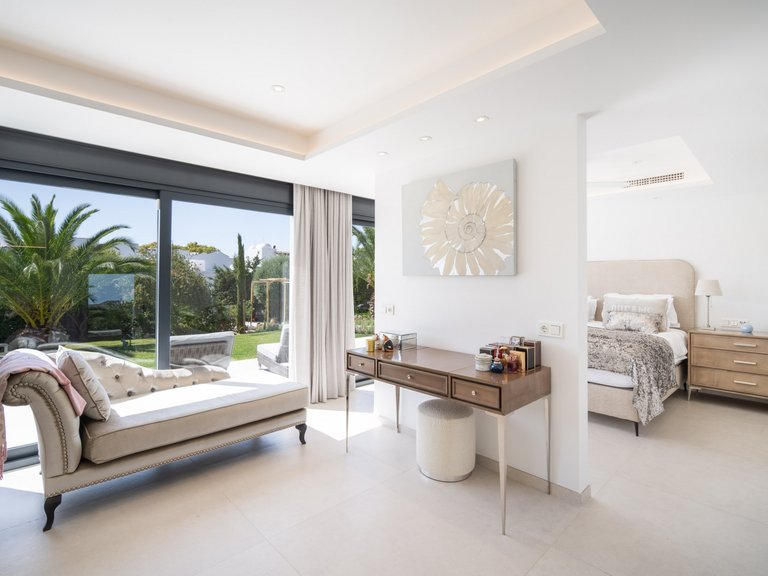 Villa for Sale in Benahavis Malaga 7