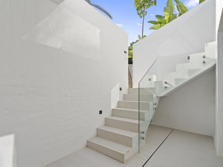 Town House for Sale in Estepona Malaga 20