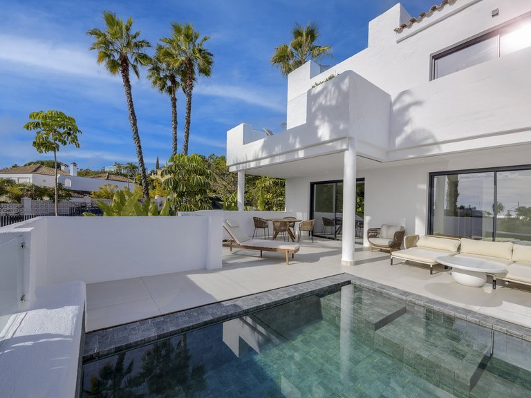Town House for Sale in Estepona Malaga 9