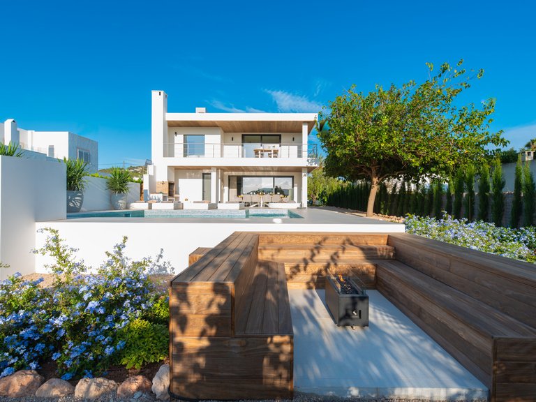 Villa for Sale in Santa Eulalia Del Río Balearic Islands 1