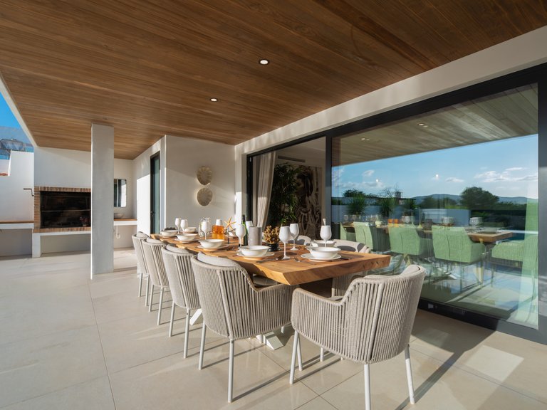 Villa for Sale in Santa Eulalia Del Río Balearic Islands 37