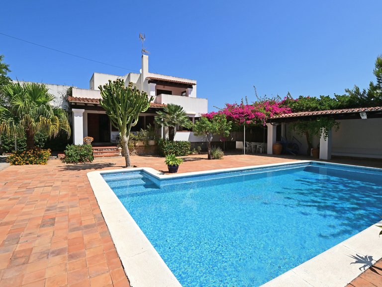 Villa for Sale in Santa Eulalia Del Río Balearic Islands 2