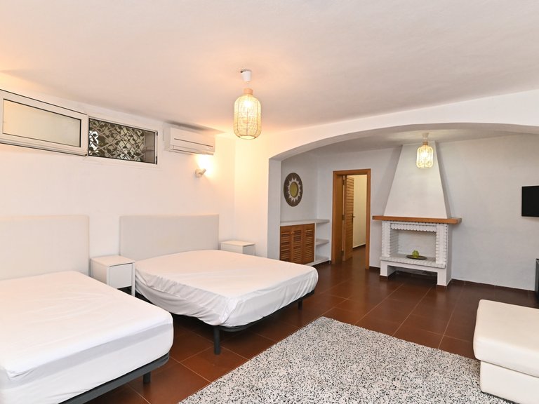 Villa for Sale in Santa Eulalia Del Río Balearic Islands 48