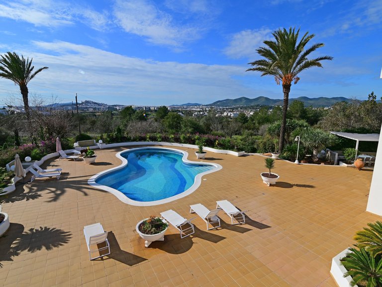 Villa for Sale in Santa Eulalia Del Río Balearic Islands 5
